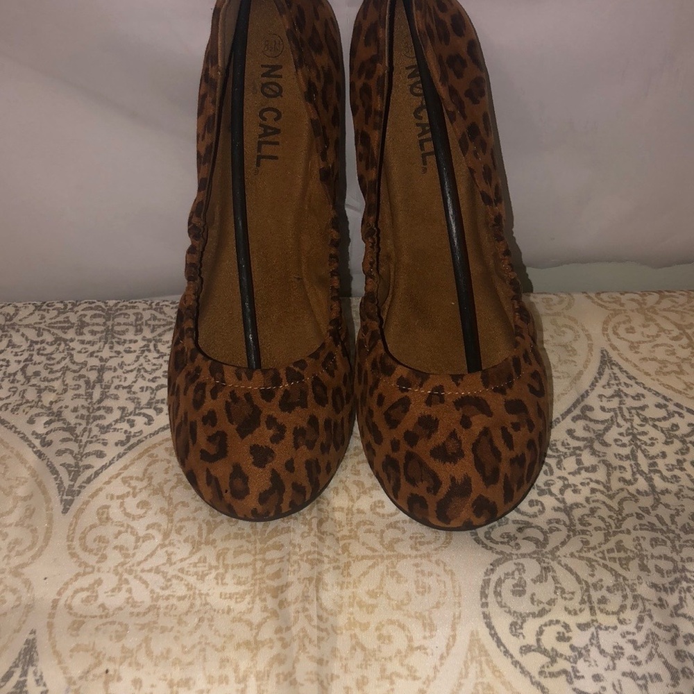 Soft Tiger Printed Loafers